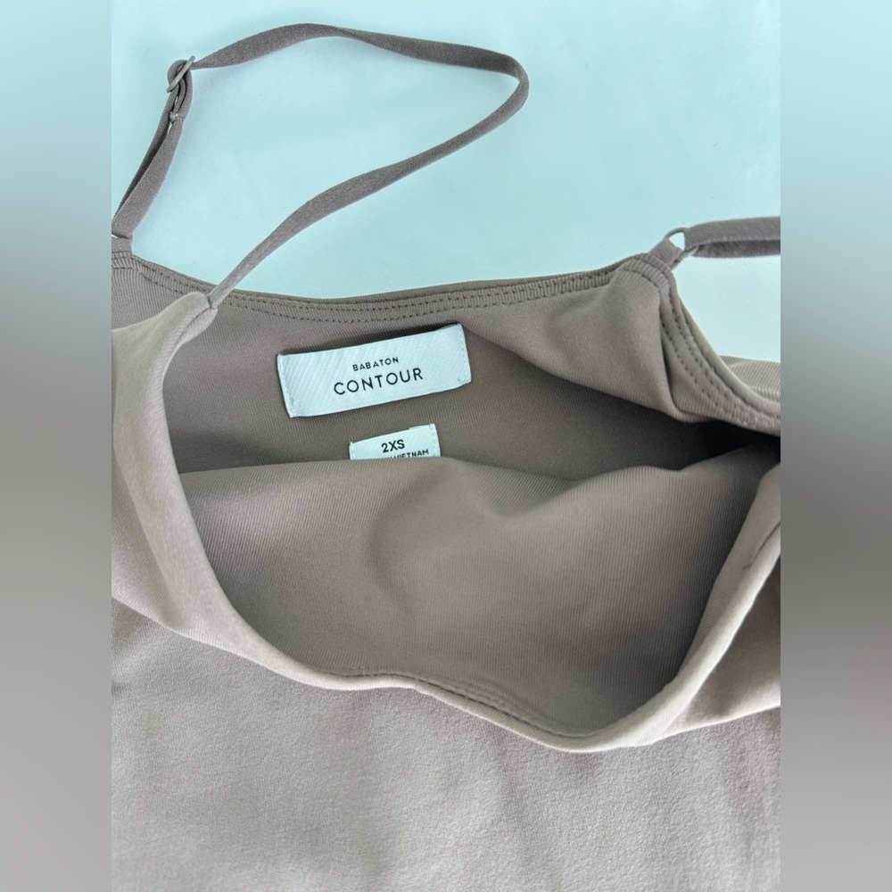 Aritzia dresses HAUL - Picture 3 of 12